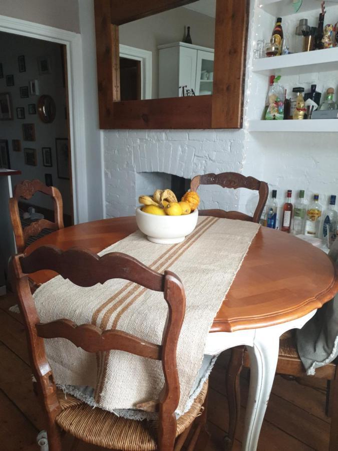 Homestay Poole Buitenkant foto